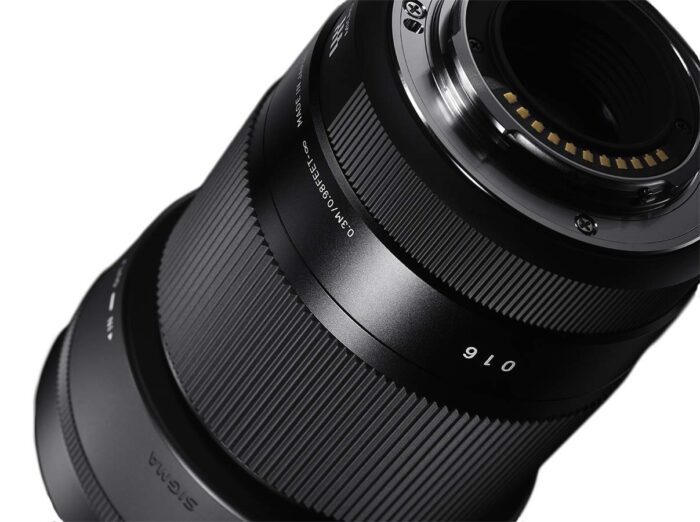 Sigma 30 mm f/1.4 DC DN Contemporary Lens for Sony E-Mount - Black - Image 11