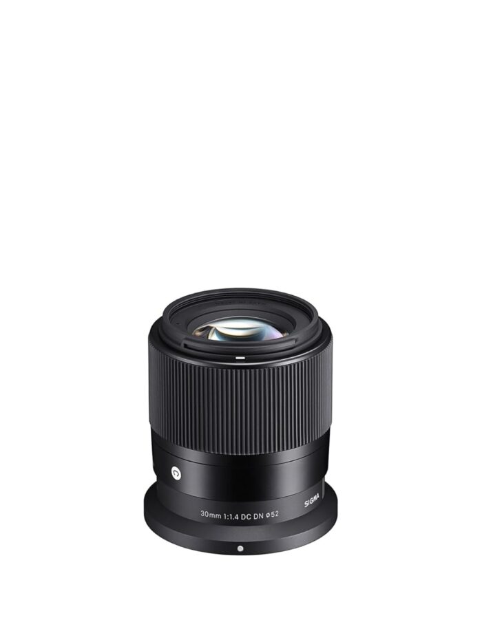 Sigma 30Mm F/1.4 Dc Dn Contemporary Lens for Nikon Z Mount Mirrorless Cameras - Black - Image 3