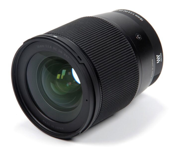 Sigma 16mm F/1.4 DC DN Contemporary Lens for Sony E Mount Mirrorless Cameras (APS- C Format, Black) - Image 8